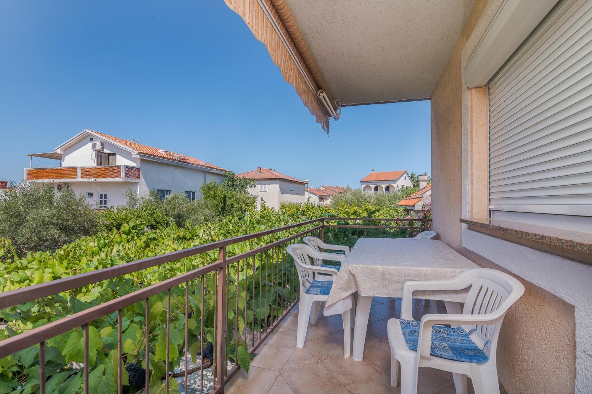 Apartments Bahar Krk Крк Екстер'єр фото